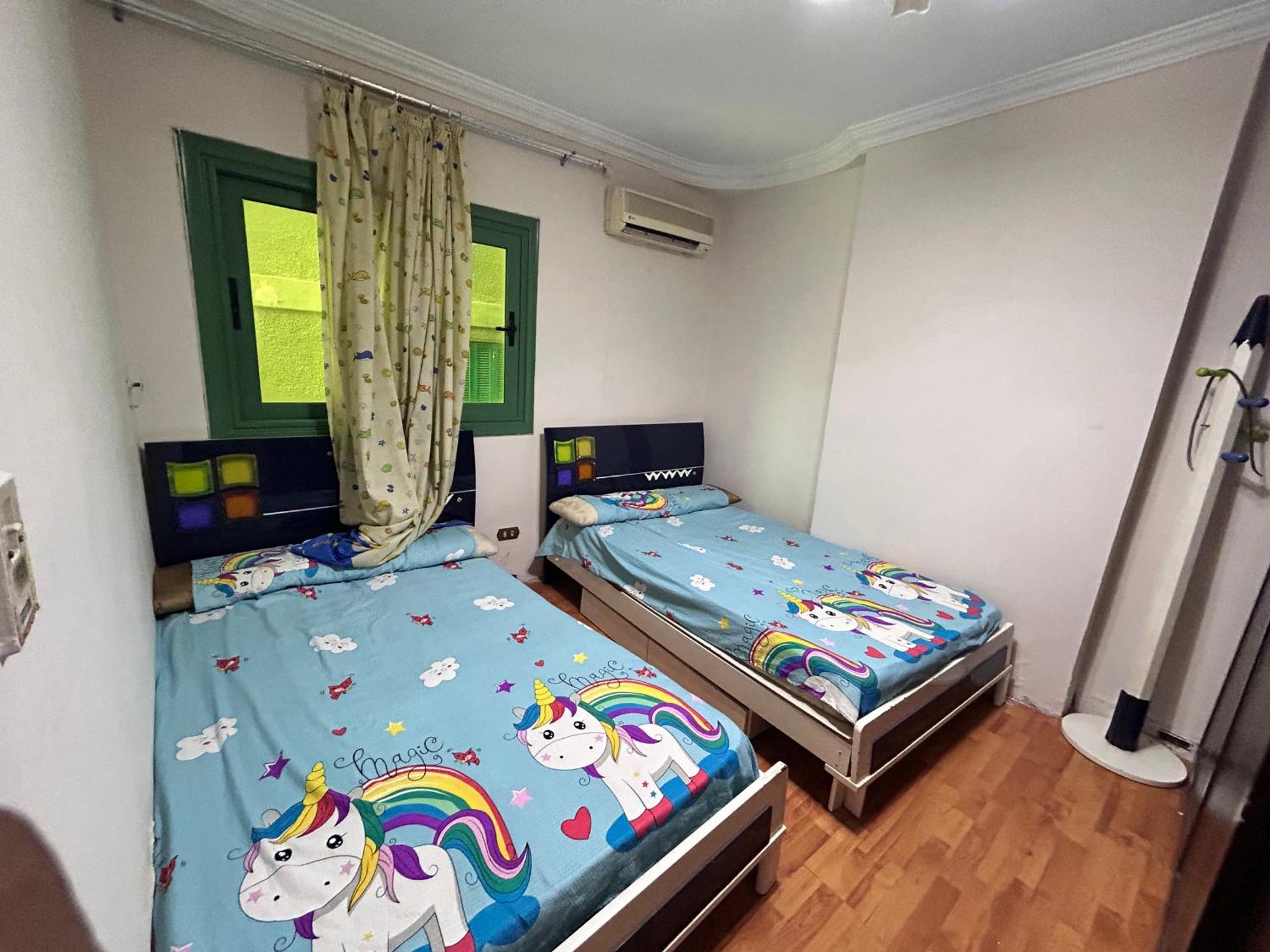 Hijaz Square Apartment *